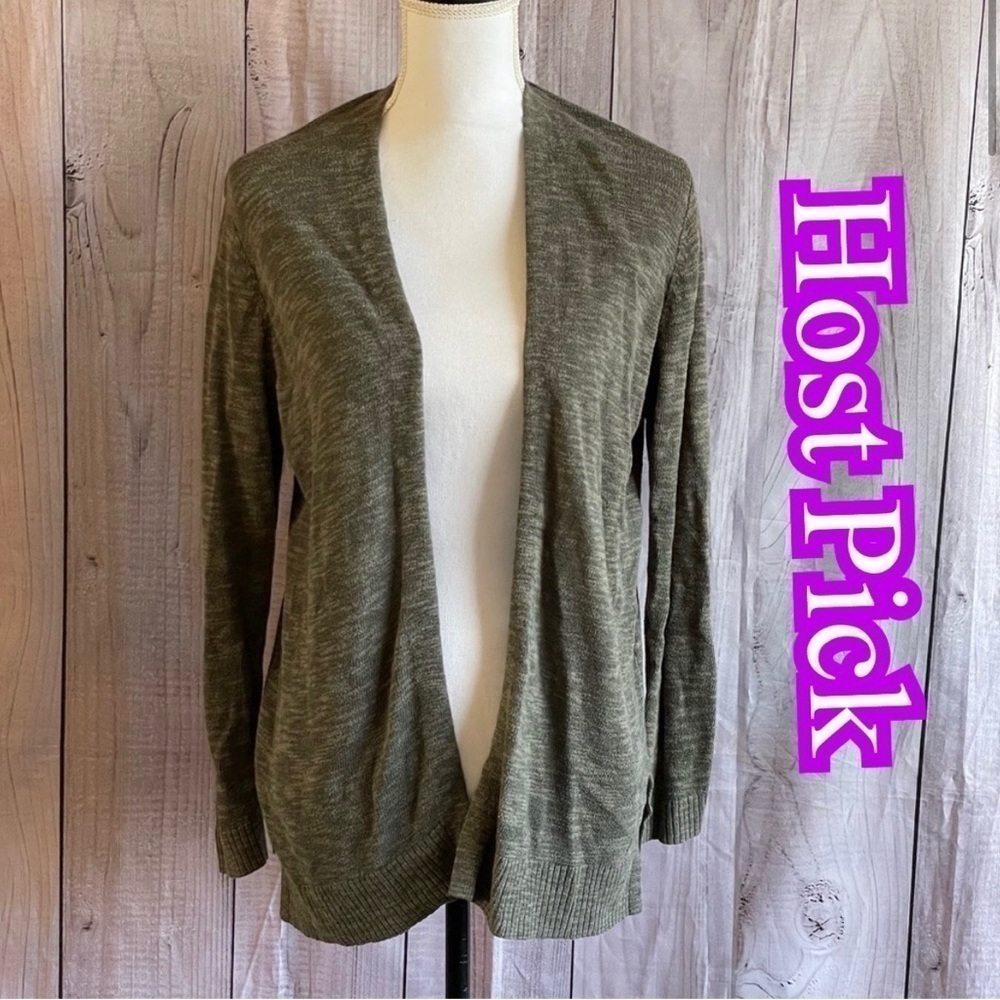 ✅Host Pick✅ GAP Open Cardigan, Medium